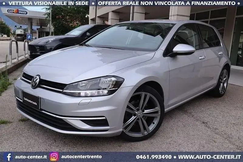Usata VW Golf VII 150 CV (110 kW) 2017 Argento Berlina