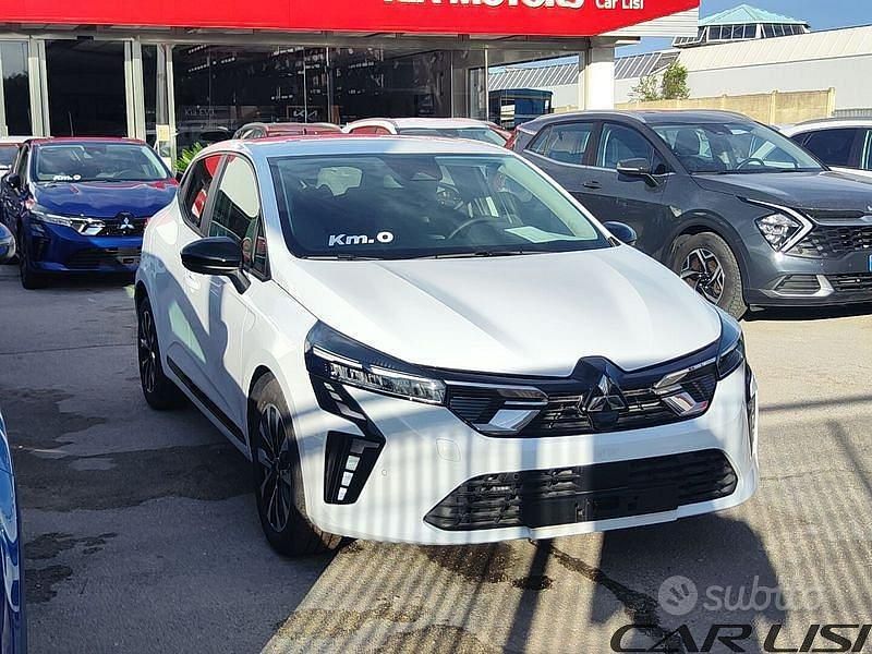 Nuova Mitsubishi Colt Invite 67 CV (49 kW) 2025 Berlina