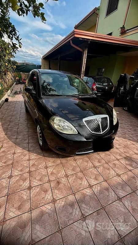 Usata Lancia Ypsilon 2006 Utilitaria