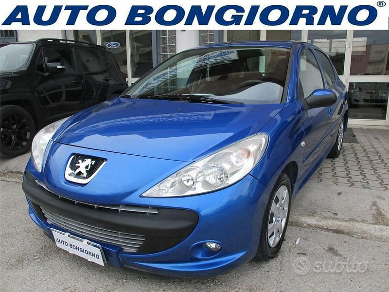 Usata Peugeot 206+ 60 CV (44 kW) 2012 Blu Utilitaria