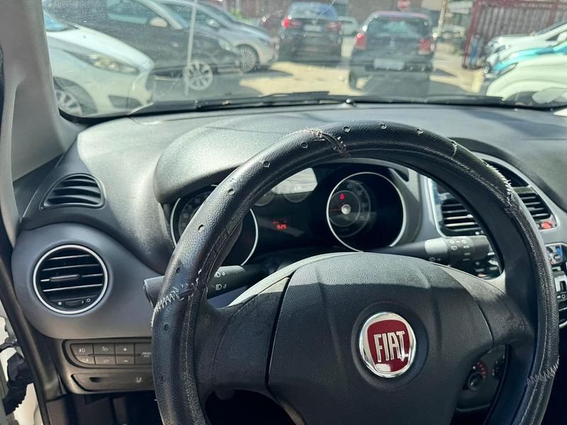 Usata Fiat Punto Evo S 75 CV (55 kW) 2011 Bianco Utilitaria