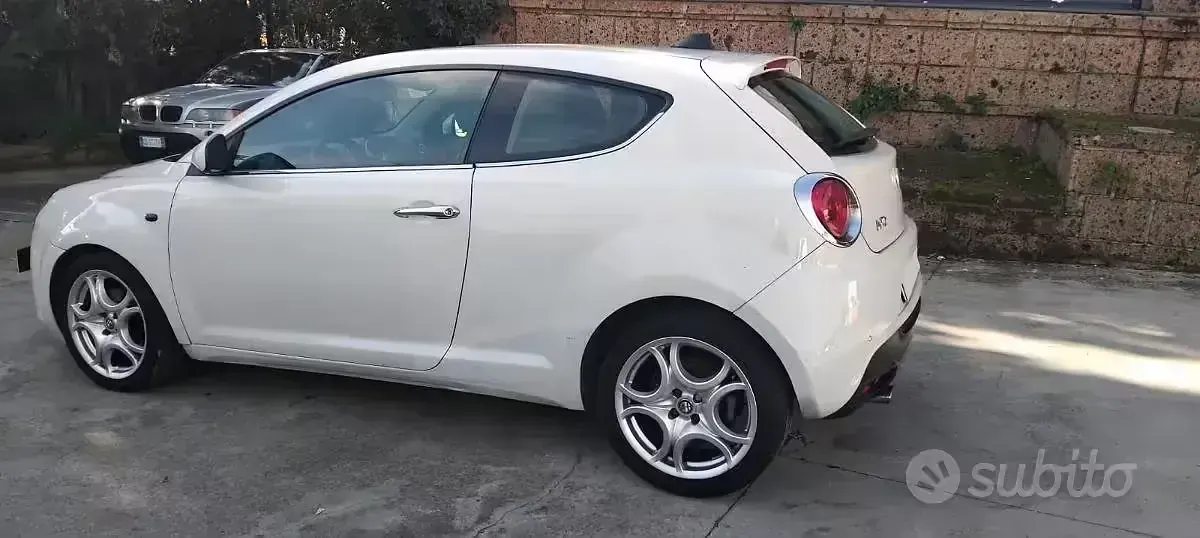 Usata Alfa Romeo MiTo Progression 83 CV (61 kW) 2011 Bianco Utilitaria
