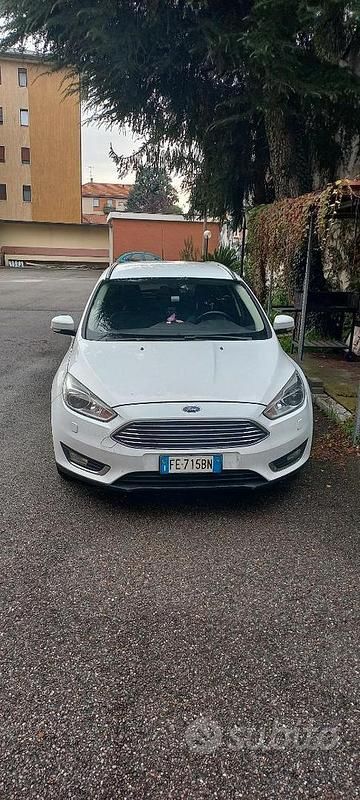 Usata Ford Focus Titanium X 120 CV (88 kW) 2016 Bianco Station wagon