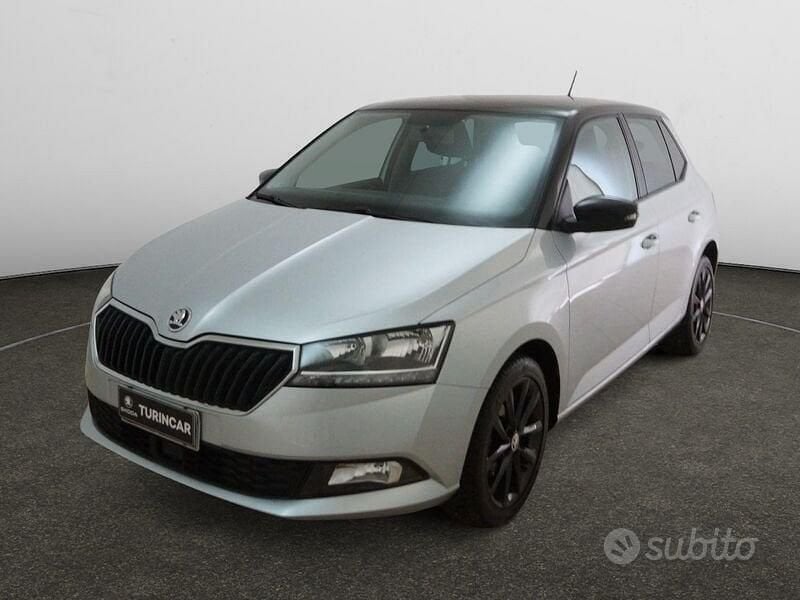 Usata Skoda Fabia 75 CV (55 kW) 2019 Argento Utilitaria