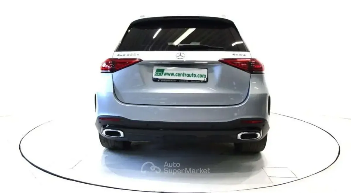 Usata Mercedes GLE300 Premium 272 CV (200 kW) 2023 Argento SUV