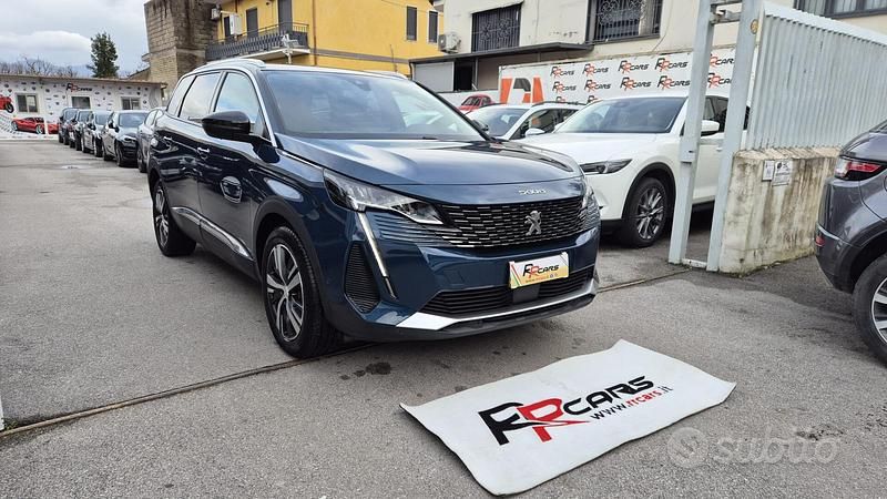 Usata Peugeot 5008 Allure 178 CV (130 kW) 2022 Blu SUV