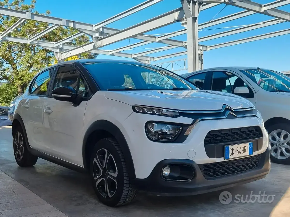 Usata Citroën C3 Feel 102 CV (75 kW) 2022 Bianco Utilitaria