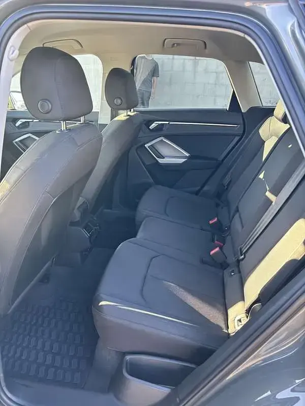 Usata Audi Q3 150 CV (110 kW) 2019 Grigio SUV