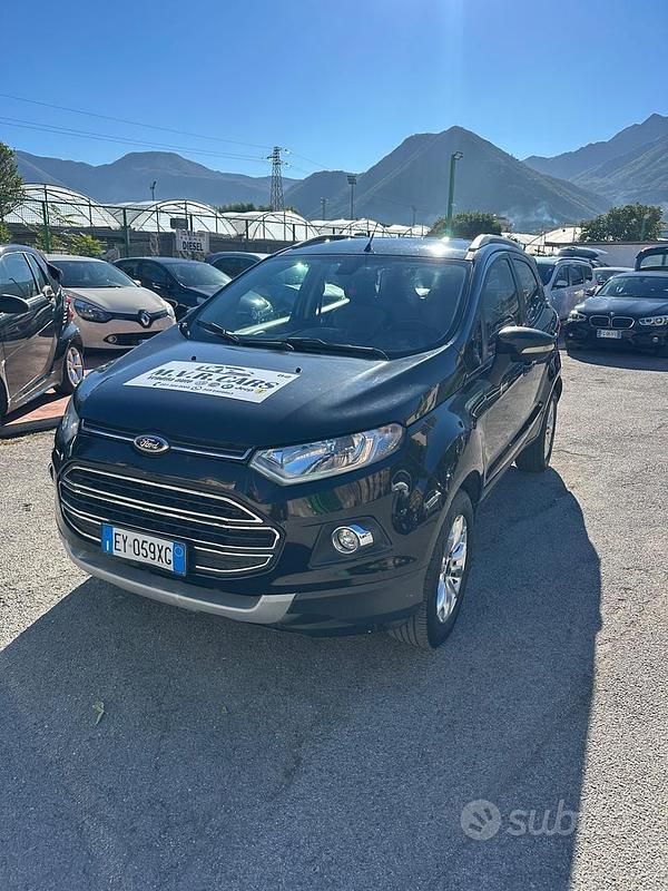 Usata Ford Ecosport Titanium 90 CV (66 kW) 2015 Nero SUV