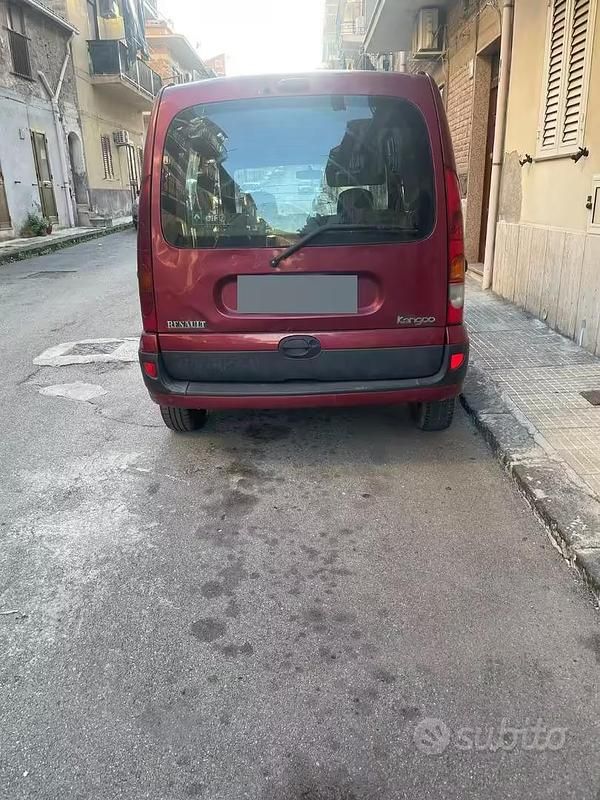 Usata Renault Kangoo 2003 Monovolume