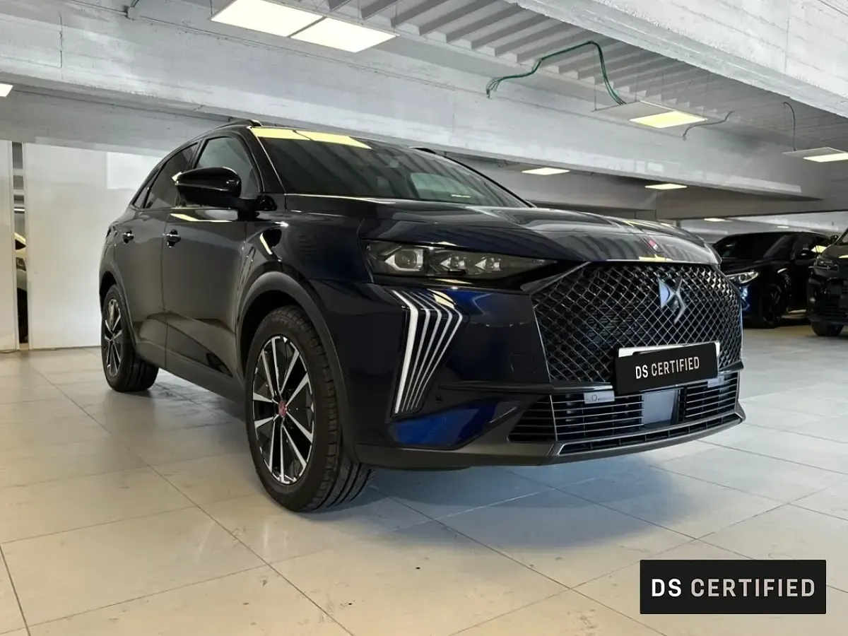 Usata DS Automobiles DS7 Crossback Performance Line Plus 300 CV (220 kW) 2025 Bluazzurro SUV