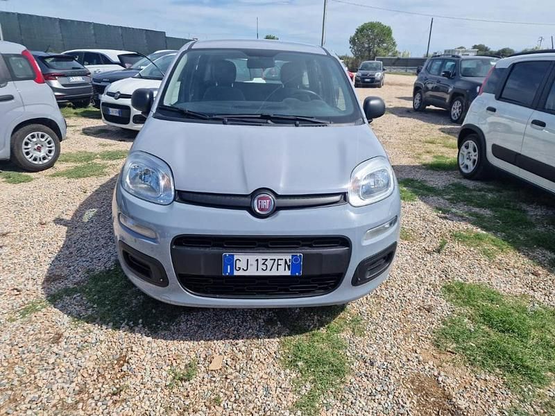 Usata Fiat Panda 70 CV (51 kW) 2022 Grigio Utilitaria