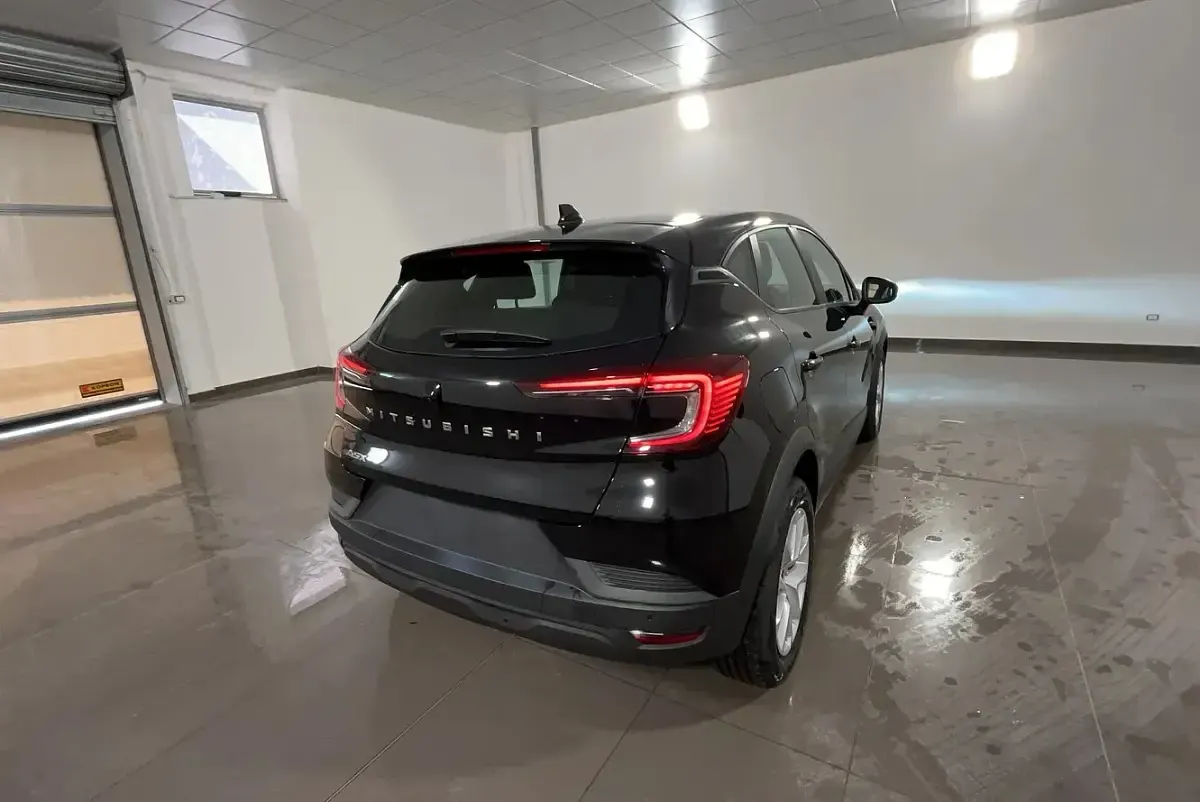 Nuova Mitsubishi ASX Inform 91 CV (66 kW) 2026 Onyx black SUV