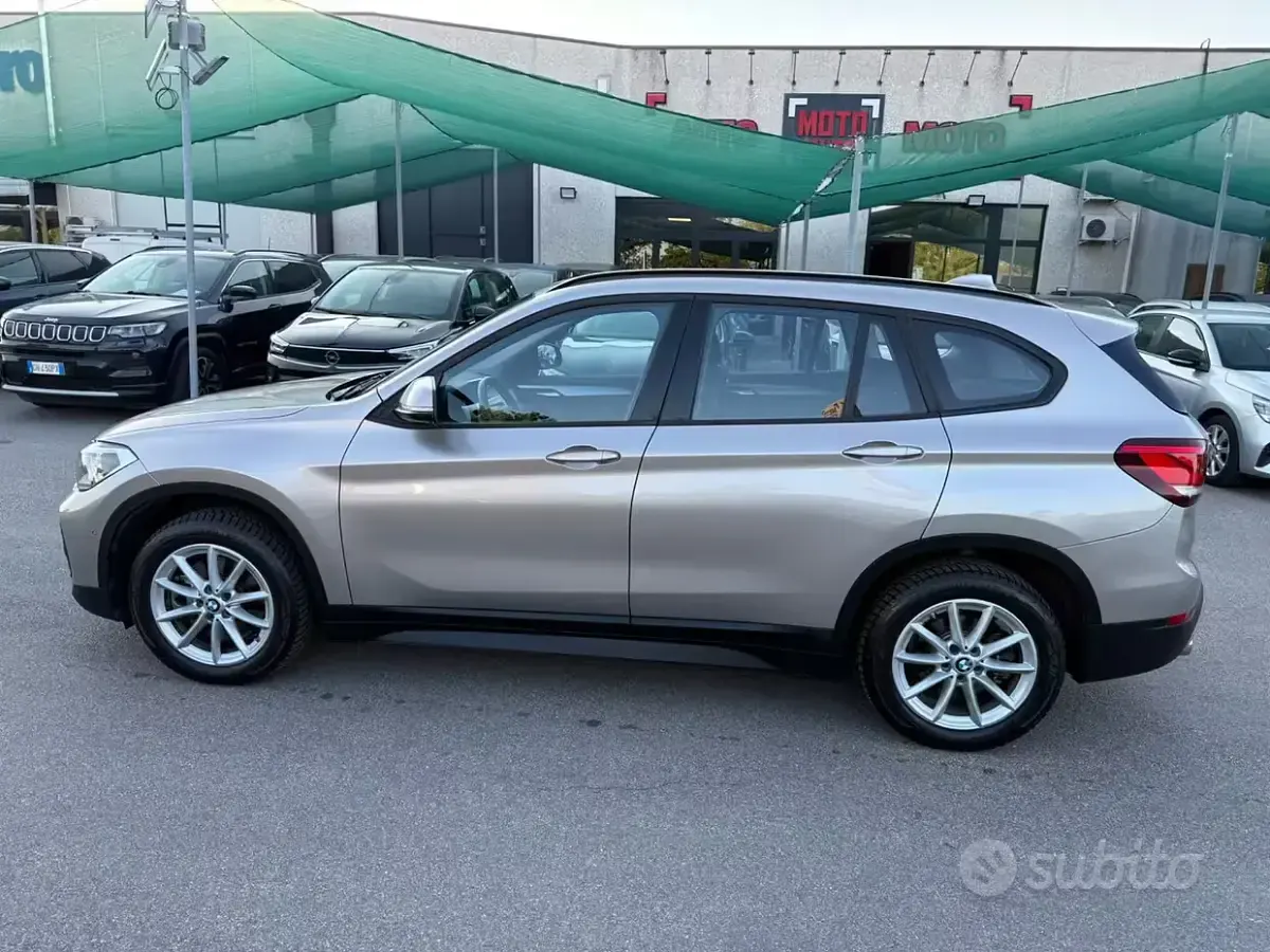 Usata BMW X1 Advantage 190 CV (139 kW) 2022 Grigio SUV