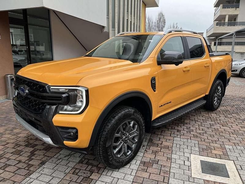 Nuova Ford Ranger Wildtrack 205 CV (150 kW) 2026 Cyber orange Pick-up