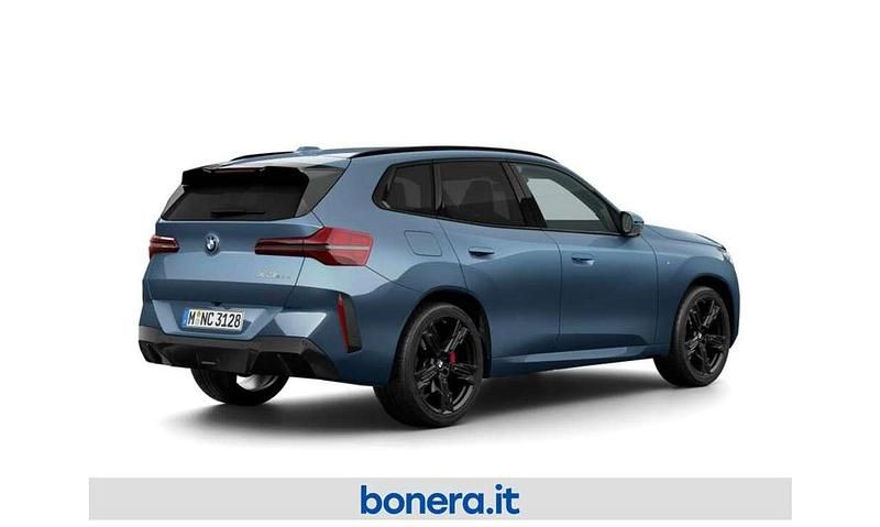 Nuova BMW X3 M Sport 197 CV (144 kW) 2026 Arctic race blue metallic SUV