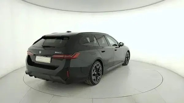 Usata BMW 520 M Sport 197 CV (144 kW) 2024 Nero Station wagon