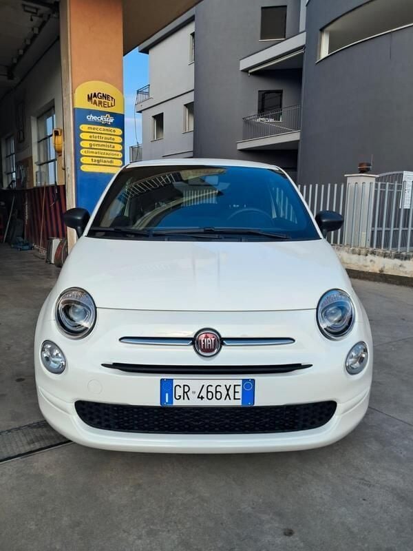 Bianco Usata 2023 Fiat 500 Tre volumi | 12.300 € (Buon prezzo) - Immagine 1/4