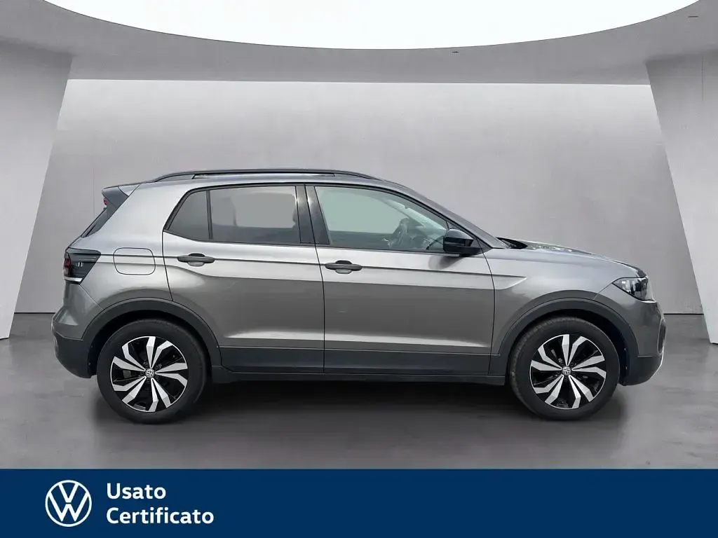 Usata VW T-Cross Style 95 CV (69 kW) 2019 Grigio pastello SUV