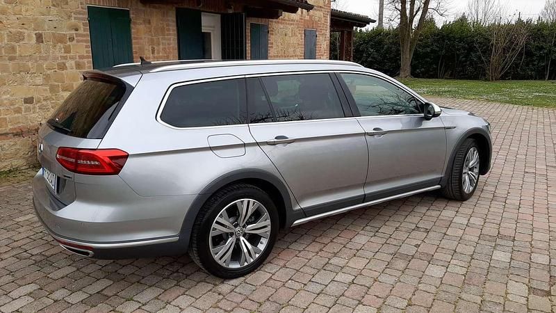 Usata VW Passat Alltrack 190 CV (139 kW) 2018 Station wagon