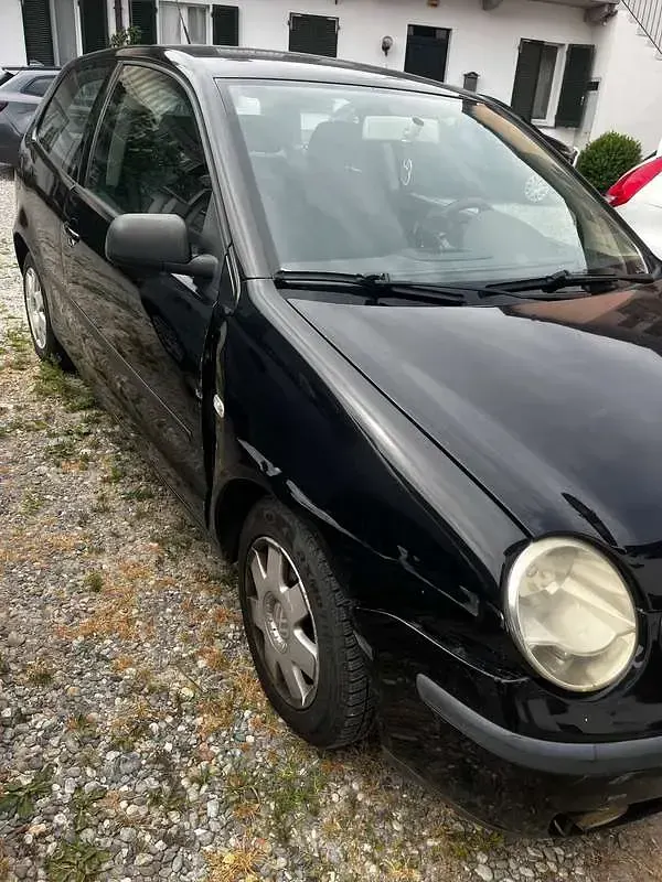 Usata VW Polo Comfortline 64 CV (47 kW) 2003 Nero Berlina