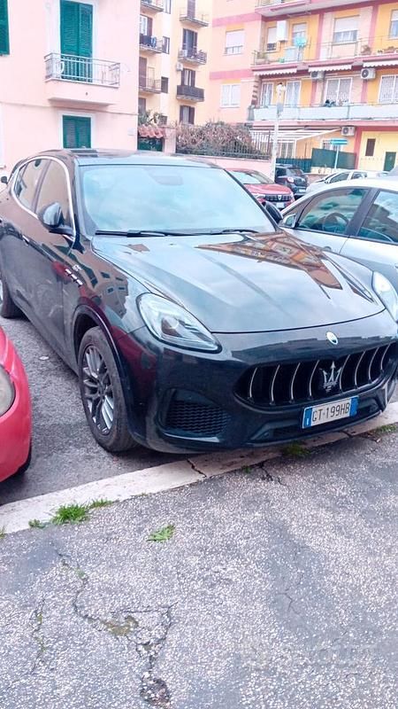 Usata Maserati Grecale 250 CV (183 kW) 2024 Nero SUV