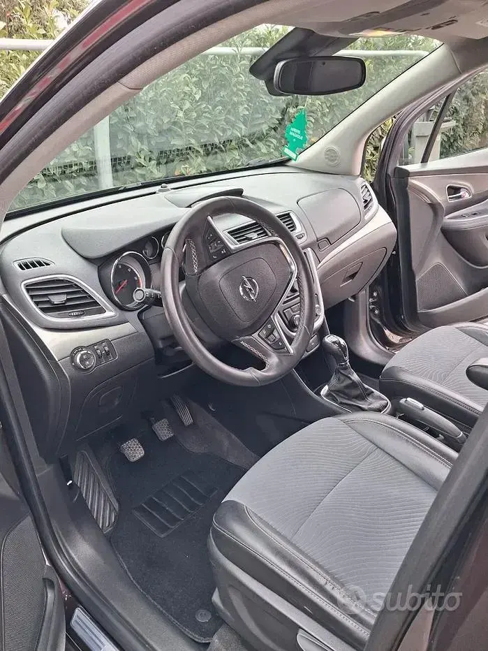 Usata Opel Mokka 131 CV (96 kW) 2015 Marrone SUV