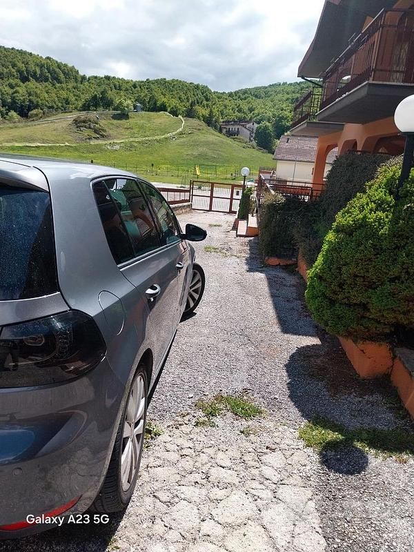 Usata VW Golf VI 122 CV (89 kW) 2010 Grigio Utilitaria