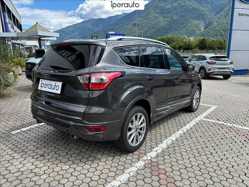 Usata Ford Kuga Vignale 150 CV (110 kW) 2018 Grigio SUV
