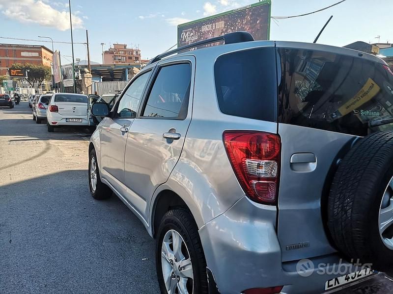 Usata Daihatsu Terios 102 CV (75 kW) 2011 SUV