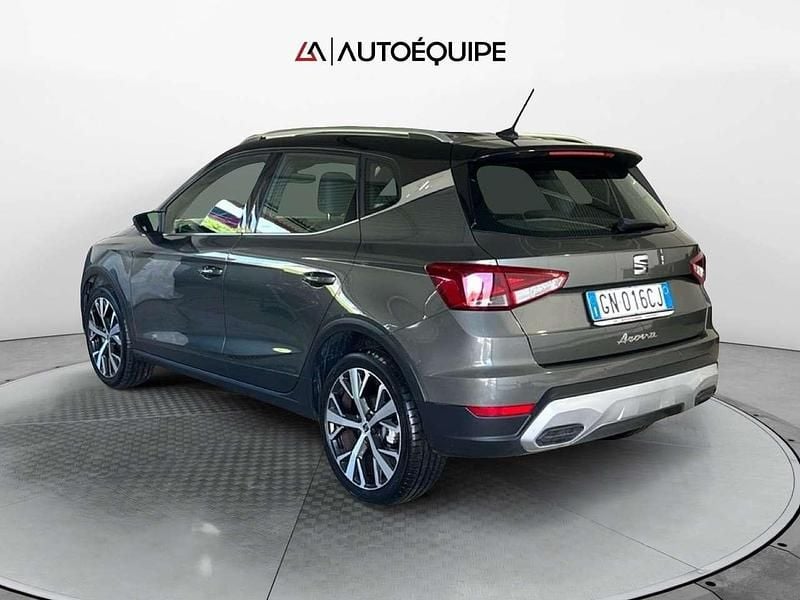 Usata Seat Arona Xperience 110 CV (80 kW) 2023 Grigio SUV