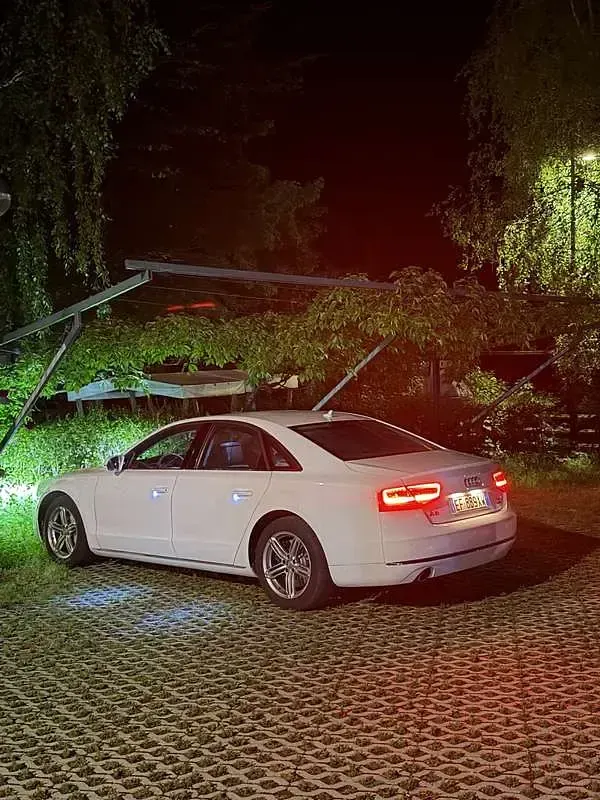 Usata Audi A8 351 CV (258 kW) 2012 Berlina