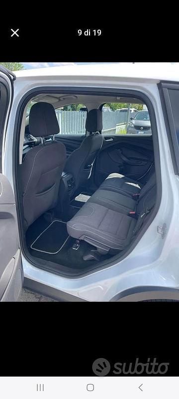 Usata Ford Kuga 120 CV (88 kW) 2016 Bianco SUV