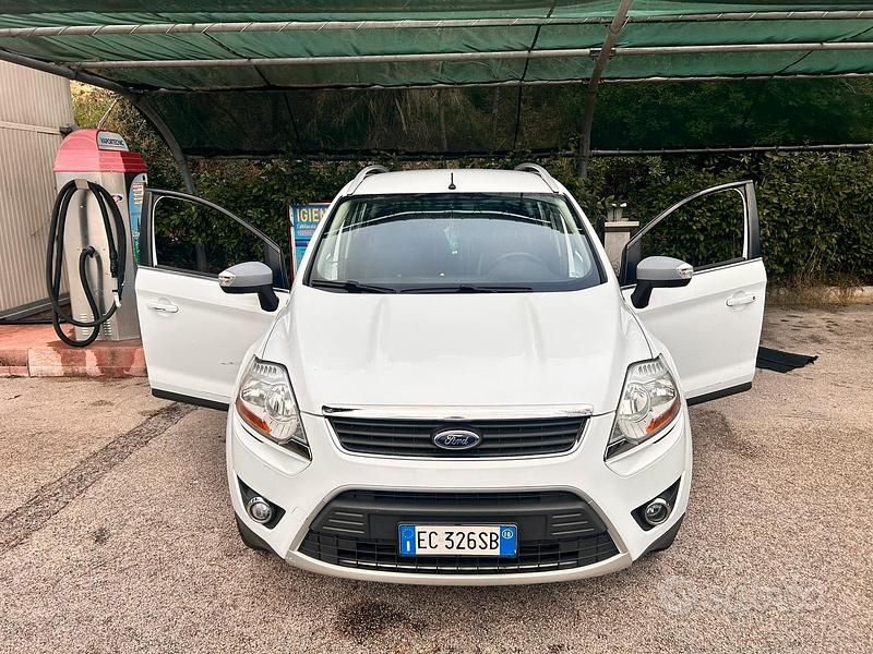 Usata Ford Kuga 2010 Bianco SUV