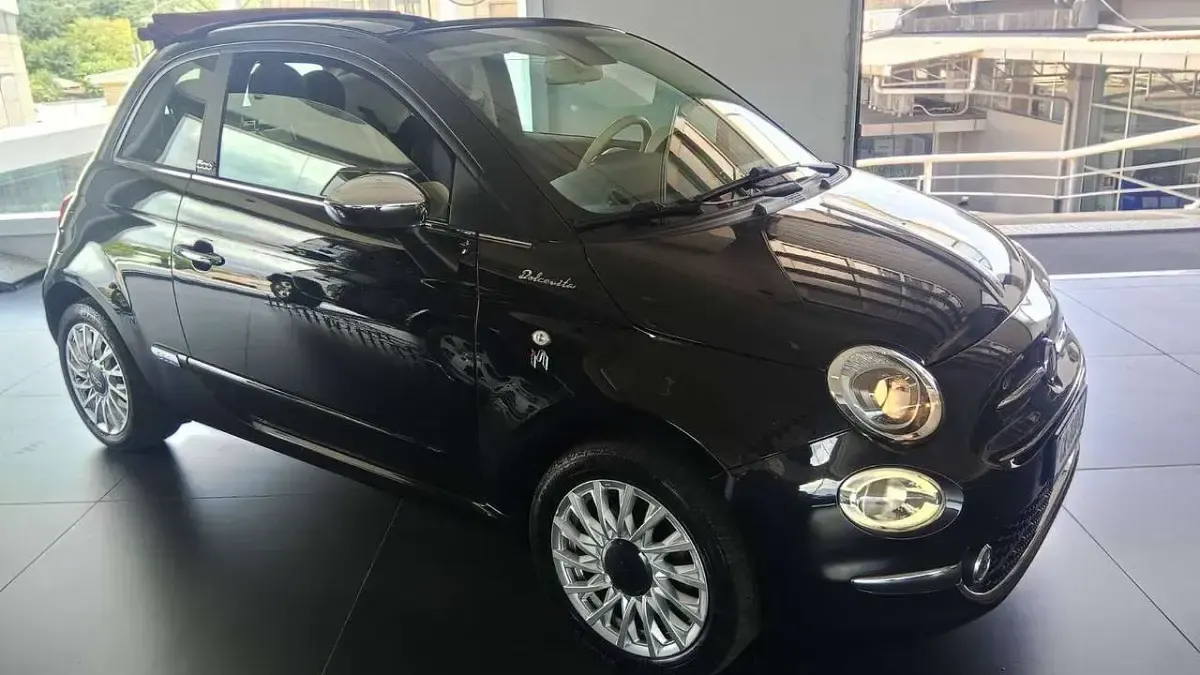 Usata Fiat 500 Dolcevita 69 CV (50 kW) 2021 Bianco Utilitaria