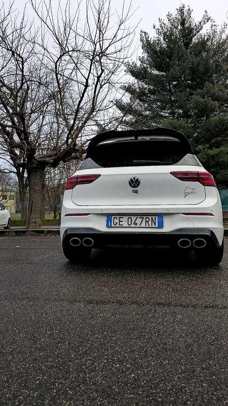 Usata VW Golf VIII R 320 CV (235 kW) 2021 Berlina