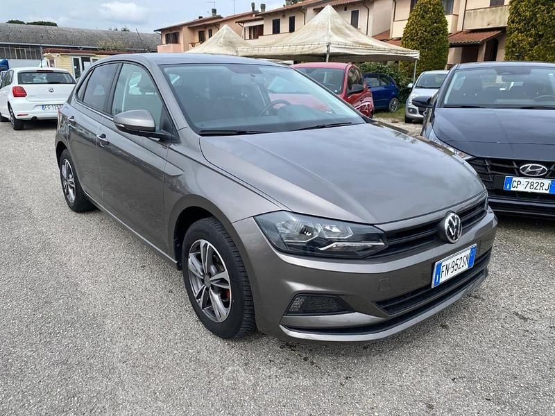 Occasion VW Polo Comfortline 65 ch (47 kW) 2018 Marron Citadine