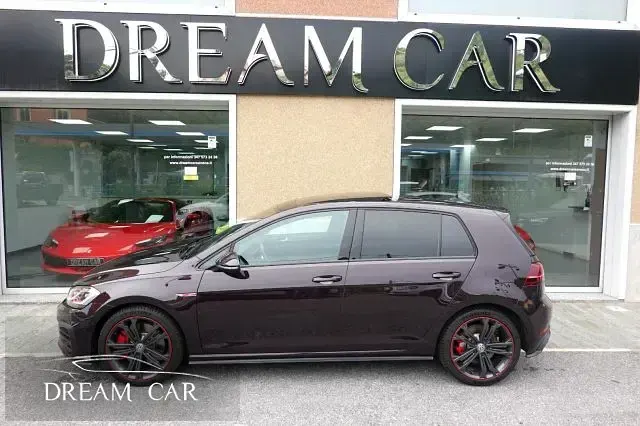 Usata VW Golf VII GTI 245 CV (180 kW) 2018 Nero metallizzato Berlina