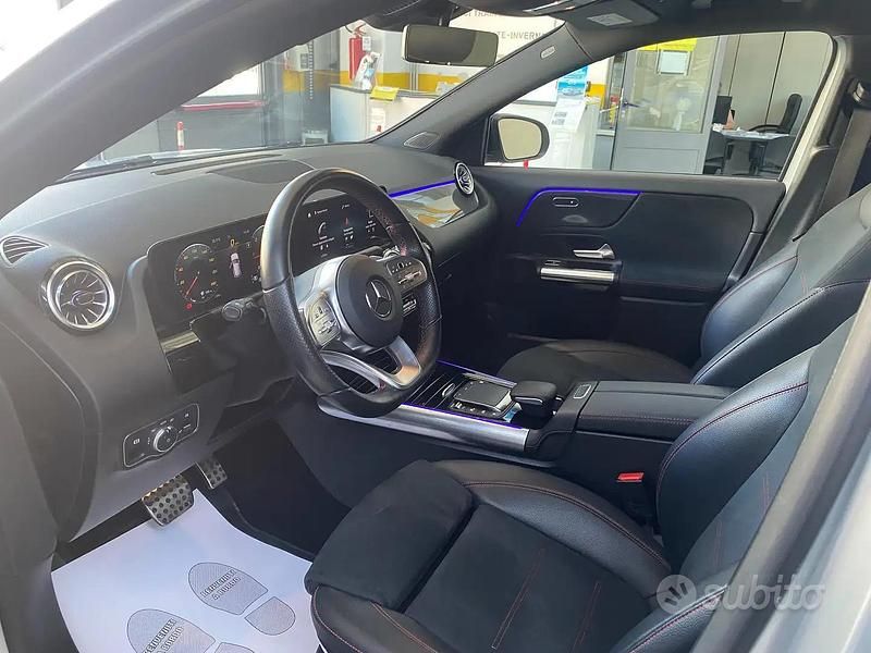 Usata Mercedes GLA200 Premium Plus 190 CV (139 kW) 2020 Grigio SUV