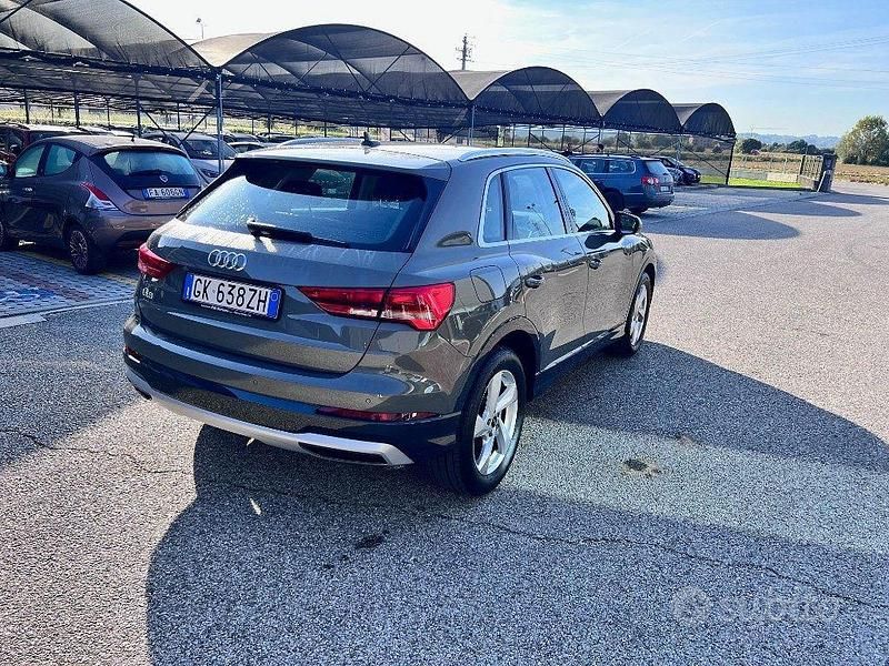 Usata Audi Q3 Advanced 150 CV (110 kW) 2022 Grigio(met.) SUV