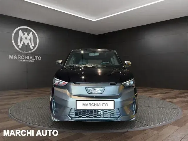 Nuova Ligier JS50 2026 Nero Utilitaria