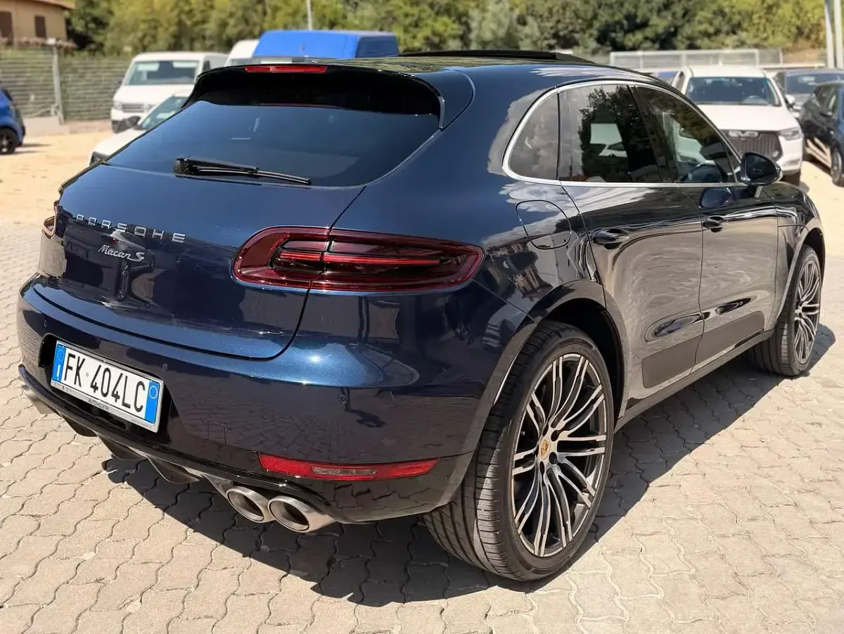 Usata Porsche Macan 250 CV (183 kW) 2017 Blu/azzurro SUV