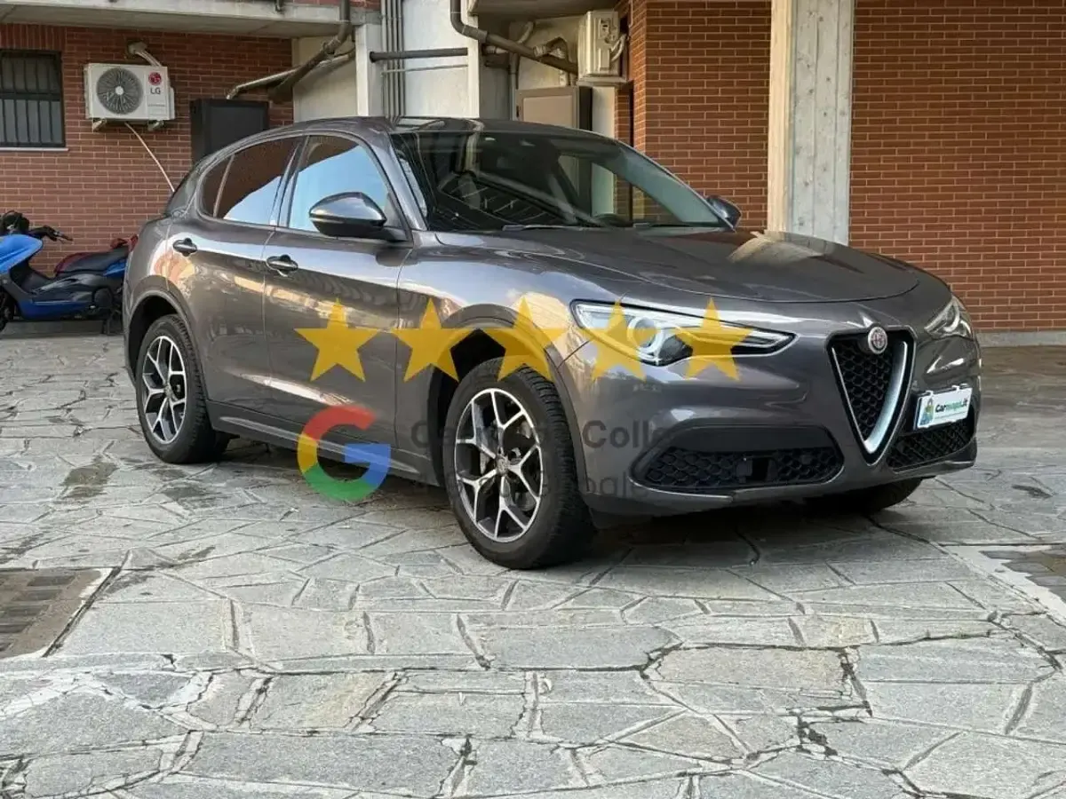 Usata Alfa Romeo Stelvio Executive 190 CV (139 kW) 2019 Grigio SUV