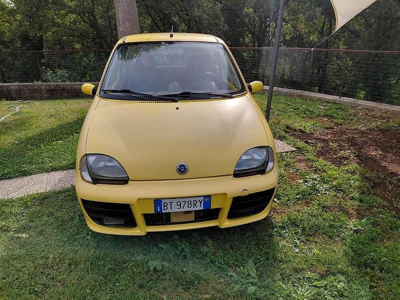 Giallo Usata 2001 Fiat Seicento Abarth Due volumi | 1500 € (Super prezzo) - Immagine 1/4