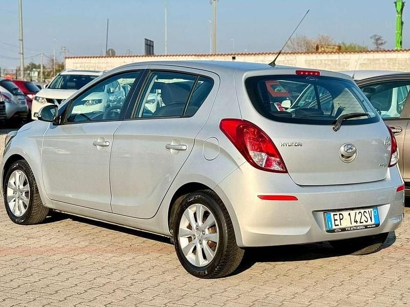 Usata Hyundai i20 Edition 84 CV (61 kW) 2013 Other Utilitaria