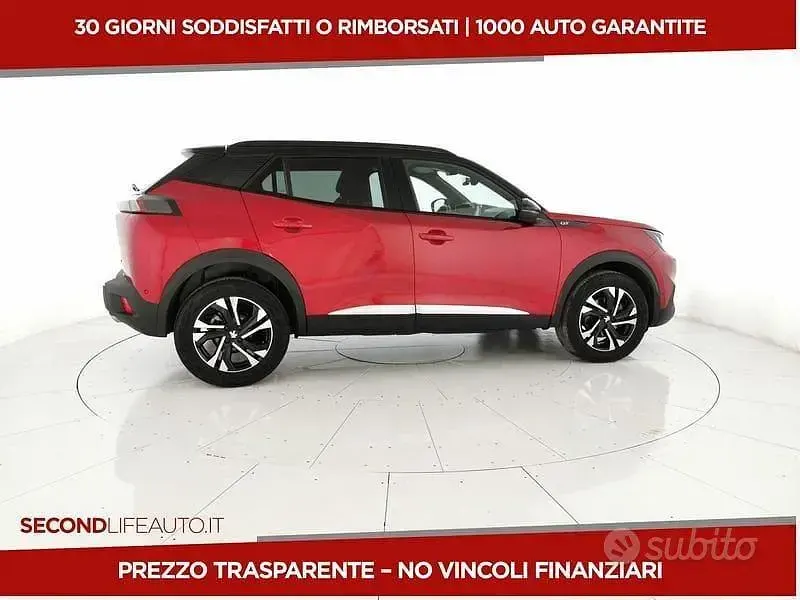 Usata Peugeot 2008 GT 110 CV (80 kW) 2022 Rosso SUV
