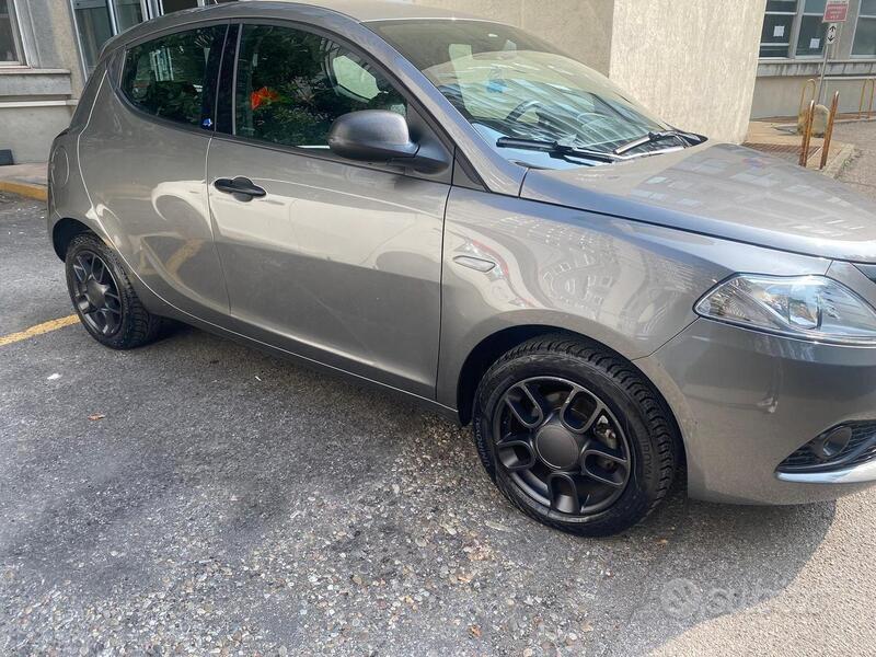 Usato 2019 Lancia Ypsilon LPG_Hybrid (8.500 €)