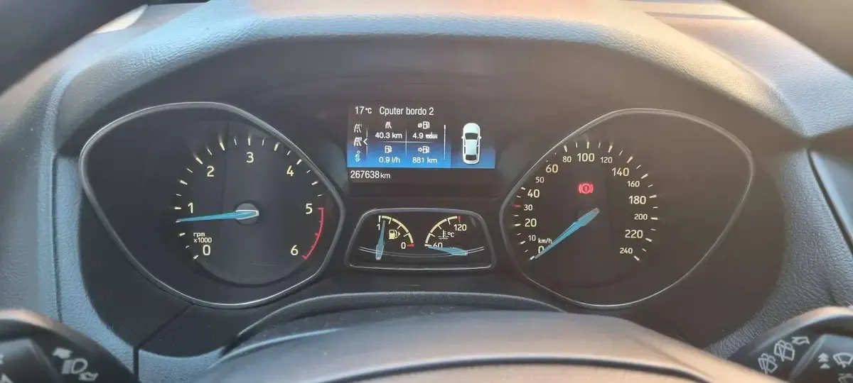 Usata Ford Focus Titanium S 120 CV (88 kW) 2015 Nero Station wagon