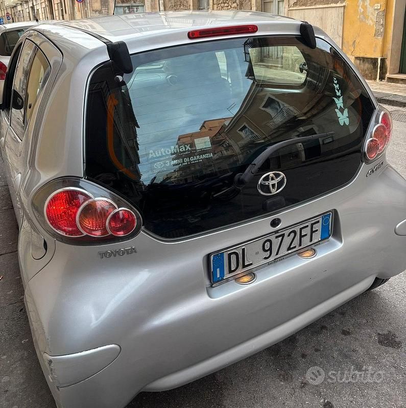 Usata Toyota Aygo 2007 Grigio Utilitaria