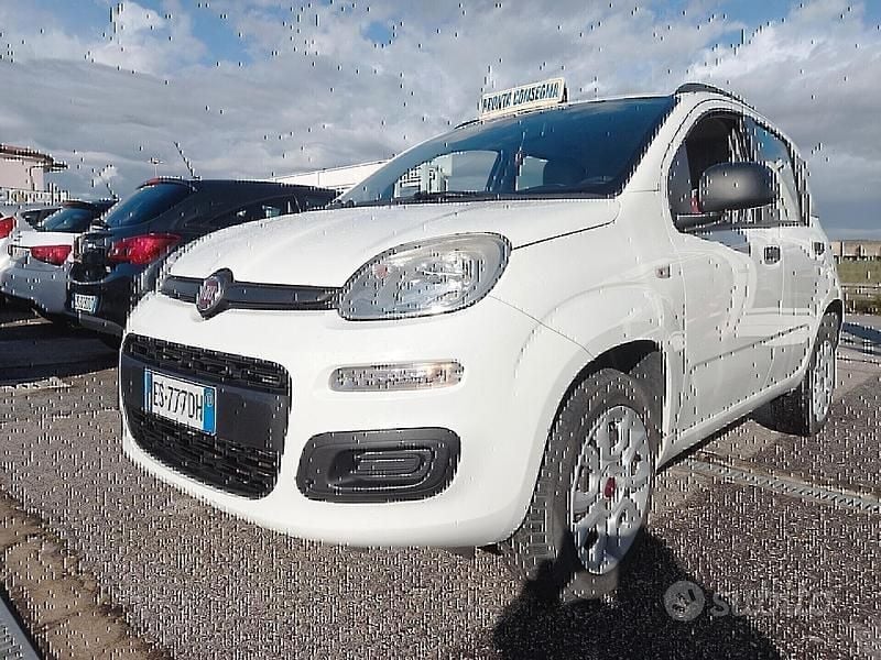Usata Fiat Panda Easy 69 CV (50 kW) 2016 Bianco Utilitaria